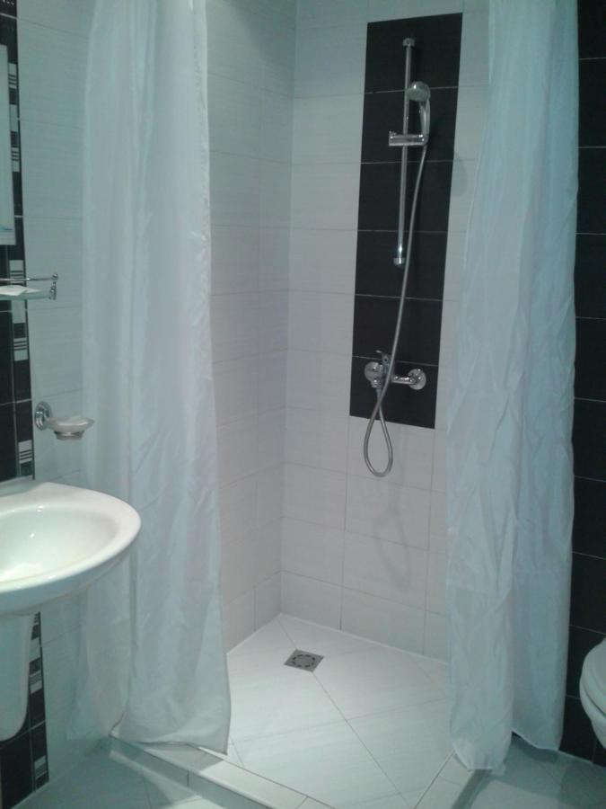 Hotel Seasons 2 Slantschew brjag Zimmer foto