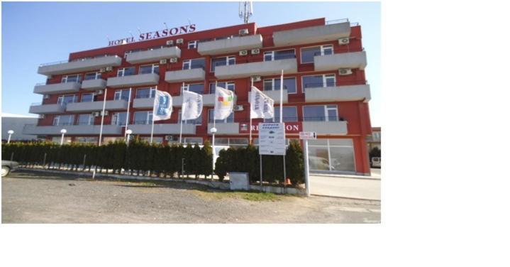 Hotel Seasons 2 Slantschew brjag Exterior foto